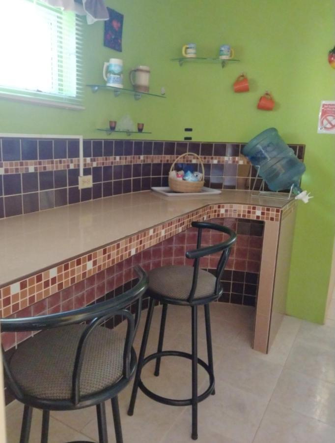 Gables Vacation Rentals With Private Gated Parking Onsite Knockpatrick Екстериор снимка