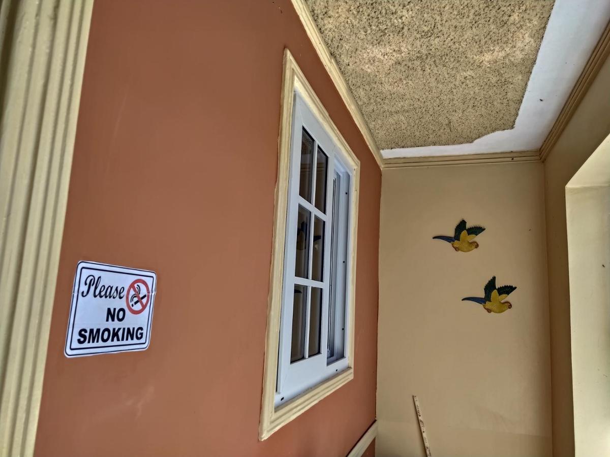 Gables Vacation Rentals With Private Gated Parking Onsite Knockpatrick Екстериор снимка