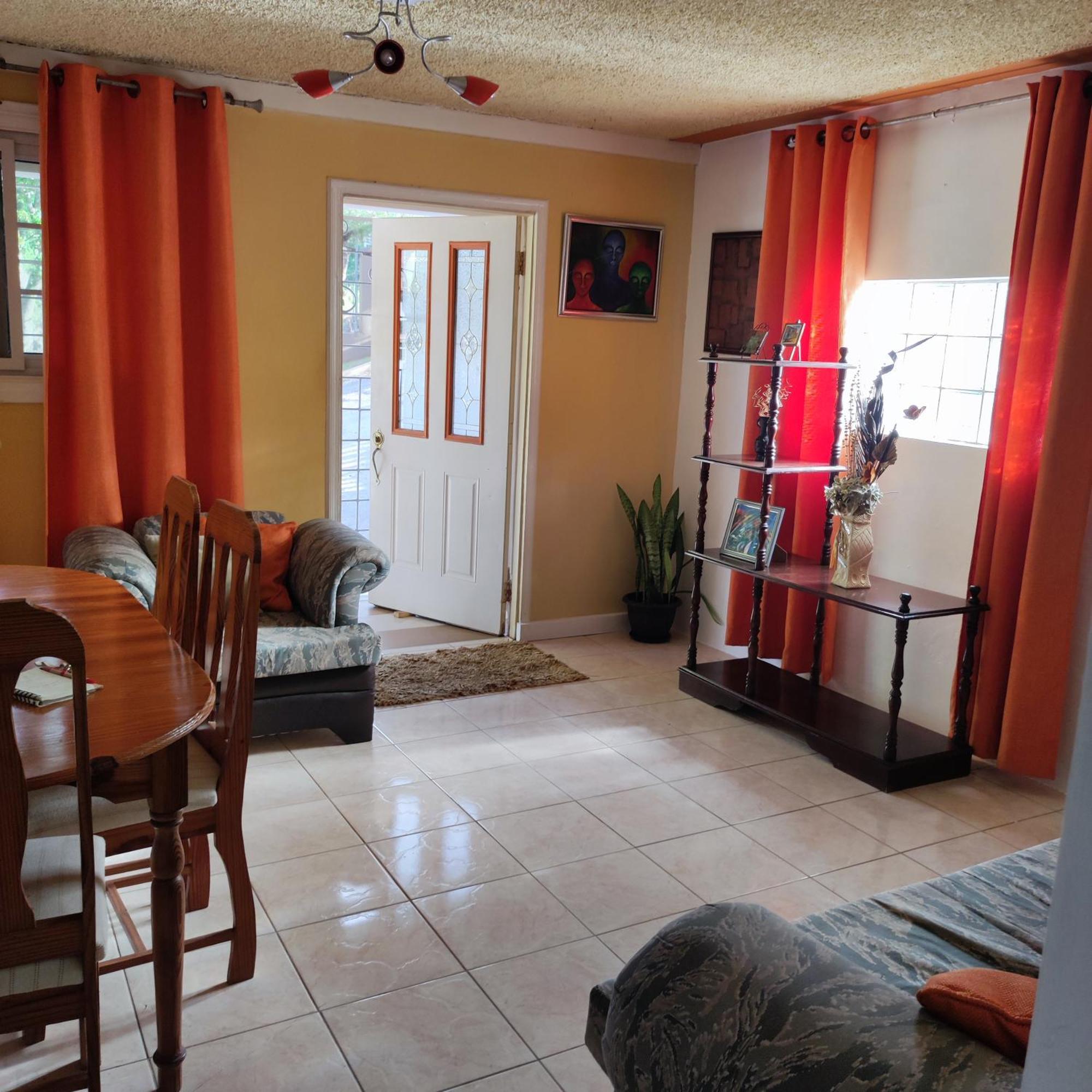 Gables Vacation Rentals With Private Gated Parking Onsite Knockpatrick Екстериор снимка