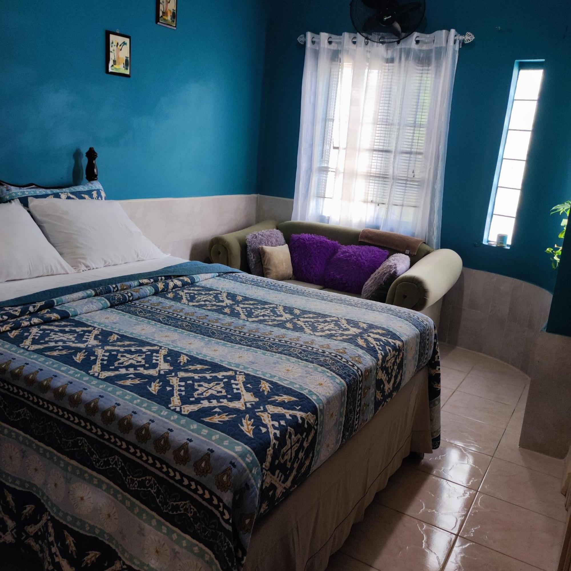 Gables Vacation Rentals With Private Gated Parking Onsite Knockpatrick Екстериор снимка