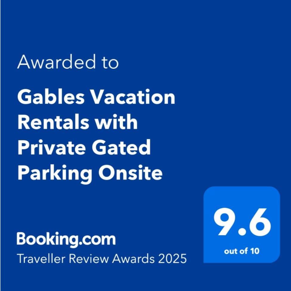 Gables Vacation Rentals With Private Gated Parking Onsite Knockpatrick Екстериор снимка